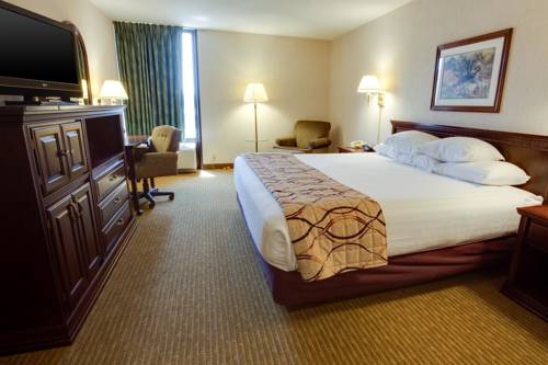 Imagen de la habitación del Hotel Pear Tree Inn St. Louis Arnold. Foto 4