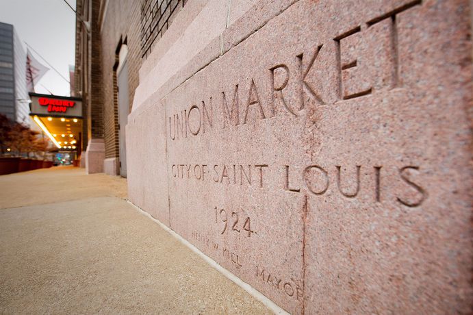 Imagen de los interiores del Hotel Pear Tree Inn St. Louis Convention Center. Foto 15