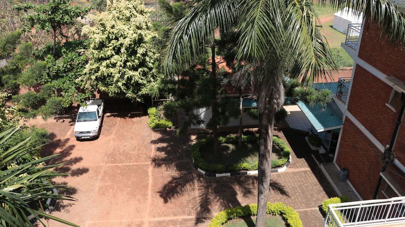 Imagen de los exteriores del Hotel Pearl Afrique. Foto 14