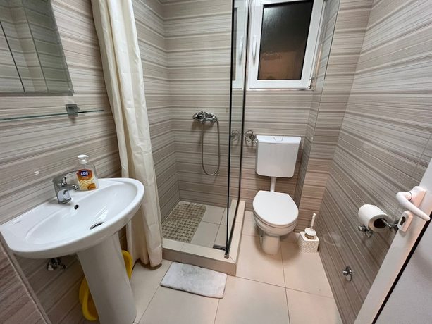 Imagen de la habitación del Hotel Pearl Apartments, Budva. Foto 3