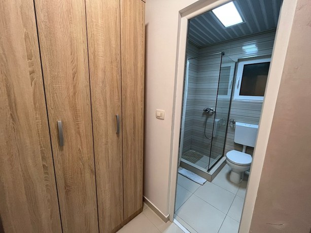 Imagen de la habitación del Hotel Pearl Apartments, Budva. Foto 11
