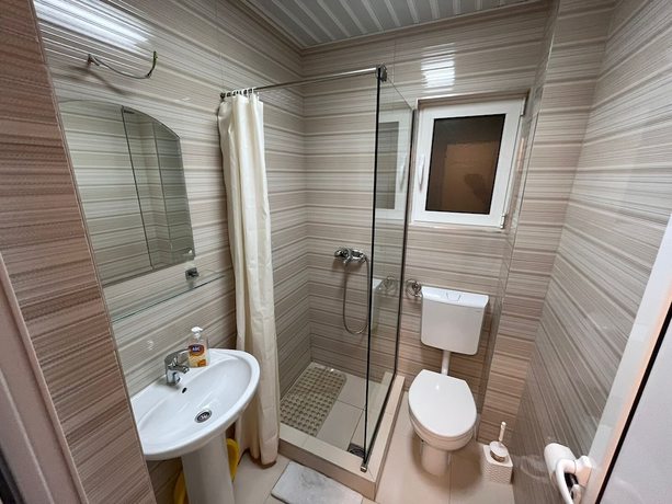 Imagen de la habitación del Hotel Pearl Apartments, Budva. Foto 14