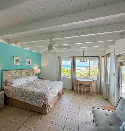 Imagen general del Hotel Pearl Beach Inn. Foto 7