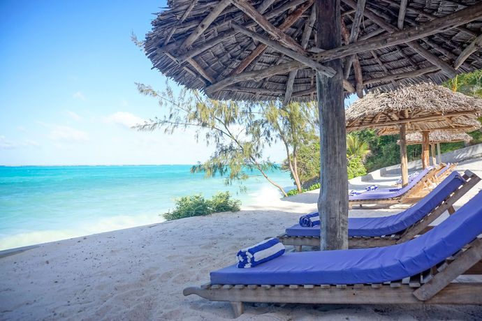 Imagen de la piscina del Hotel Pearl Beach Resort by Sansi. Foto 18