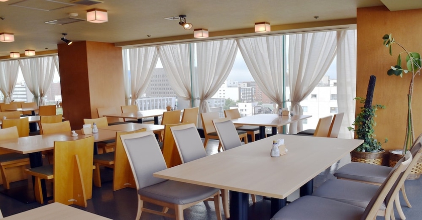 Imagen del bar/restaurante del Hotel Pearl City Akita Kanto-odori. Foto 4