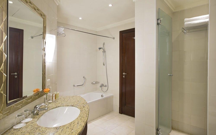 Imagen general del Hotel Pearl City Suites By Gemstones. Foto 12