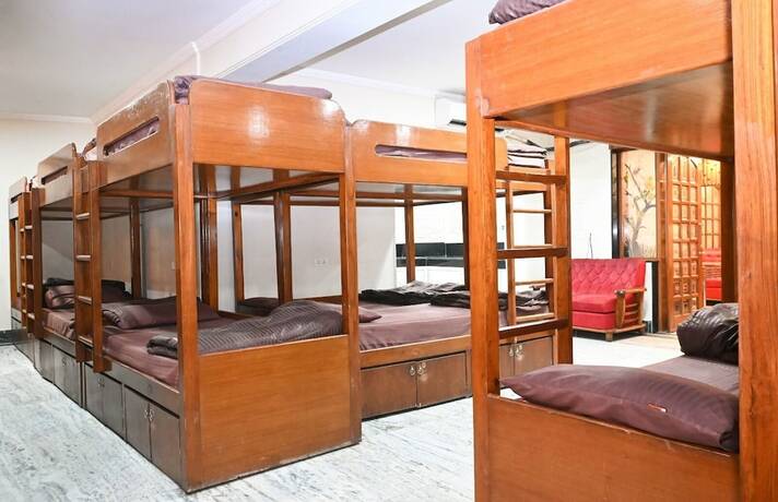 Imagen general del Hotel Pearl Courtyard Dormitory. Foto 7