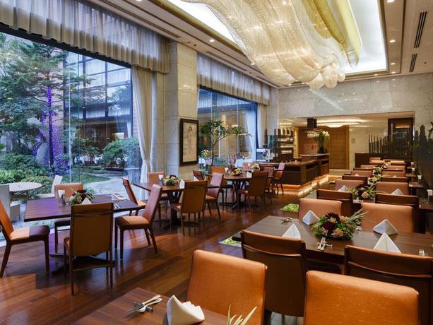 Imagen de los interiores del Hotel Pearl Garden, Takamatsu. Foto 4