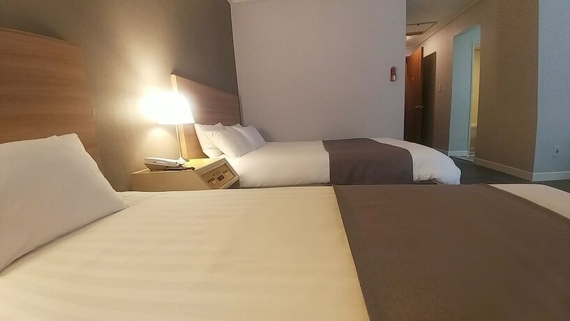 Imagen de la habitación del Hotel Pearl Jeju. Foto 12