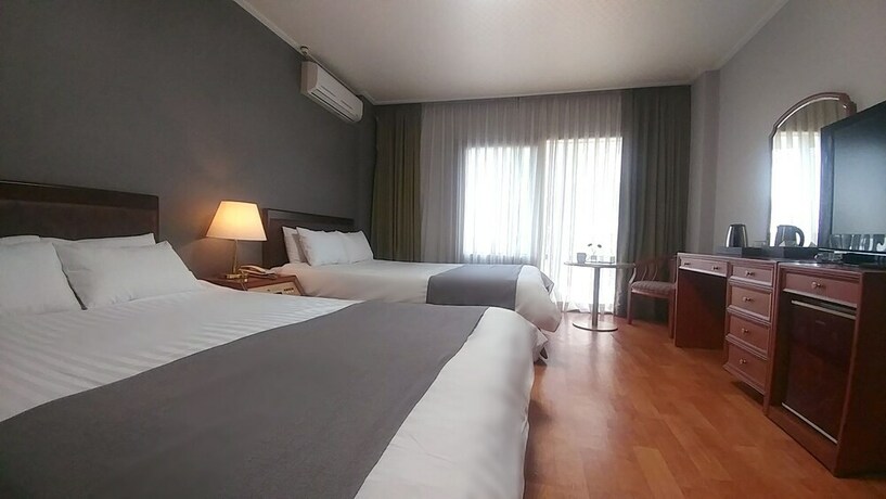 Imagen de la habitación del Hotel Pearl Jeju. Foto 15
