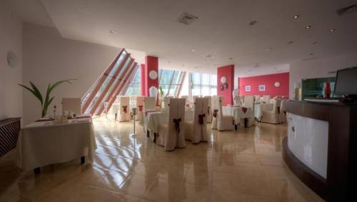 Imagen de los interiores del Hotel Pearl Lodge. Foto 29