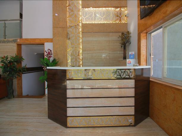 Imagen de los interiores del Hotel Pearl, Navi Mumbai. Foto 20