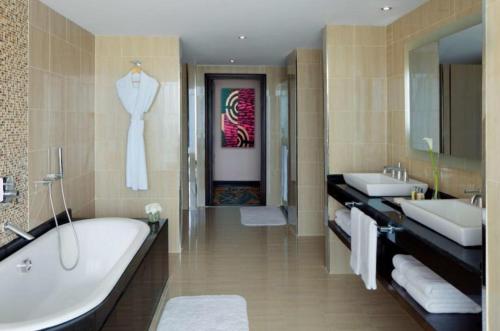 Imagen general del Hotel Pearl Of Africa Kampala. Foto 6