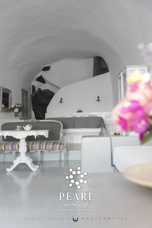Imagen de la habitación del Hotel Pearl On The Cliff and Suites. Foto 9