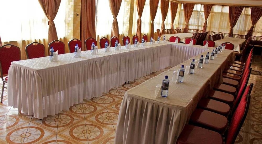 Imagen de los interiores del Hotel Pearl Palace. Foto 13