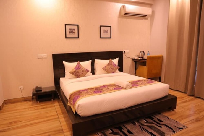 Imagen de la habitación del Hotel Pearl Pavilion Nr Medanta By OTABoostup. Foto 5