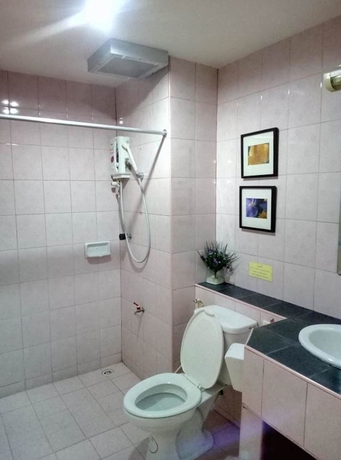 Imagen de la habitación del Hotel Pearl Place. Foto 14