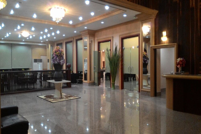 Imagen de los interiores del Hotel Pearl Resort And Hotel. Foto 13