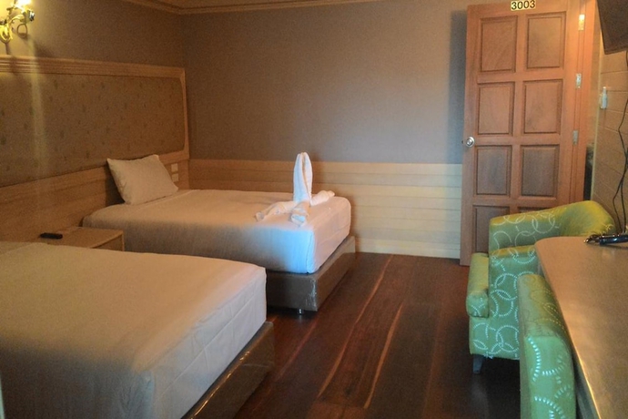 Imagen de la habitación del Hotel Pearl Resort And Hotel. Foto 7