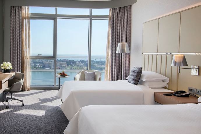 Imagen de la habitación del Hotel Pearl Rotana Capital Centre. Foto 11