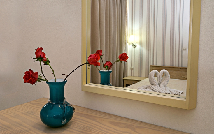 Imagen de la habitación del Hotel Pearl Seabreeze Suites. Foto 9