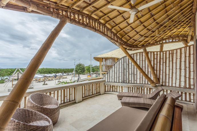 Imagen de la habitación del Hotel Pearl Sunset Resort. Foto 15