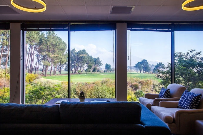 Imagen de los interiores del Hotel Pearl Valley By Mantis. Foto 13