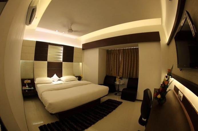 Imagen de la habitación del Hotel Pearl and Banquets. Foto 8