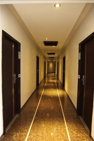 Imagen de los interiores del Hotel Pearl and Banquets. Foto 19