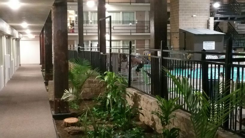 Imagen general del Hotel Pearl on the Concho SureStay Collection by Best Western. Foto 3