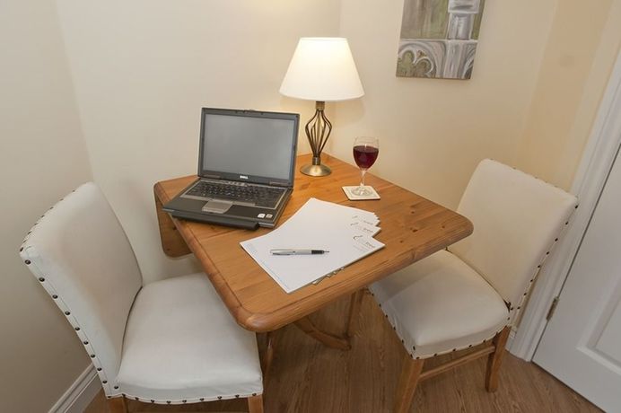 Imagen de la habitación del Hotel Peartree Serviced Apartments. Foto 5