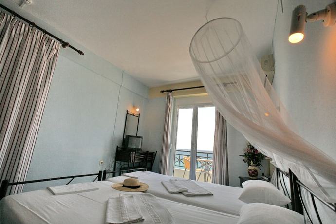 Imagen de la habitación del Hotel Pebble Beach. Foto 5