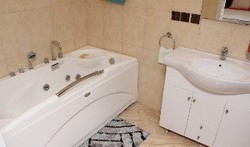 Imagen de la habitación del Hotel Pebble Pine. Foto 5