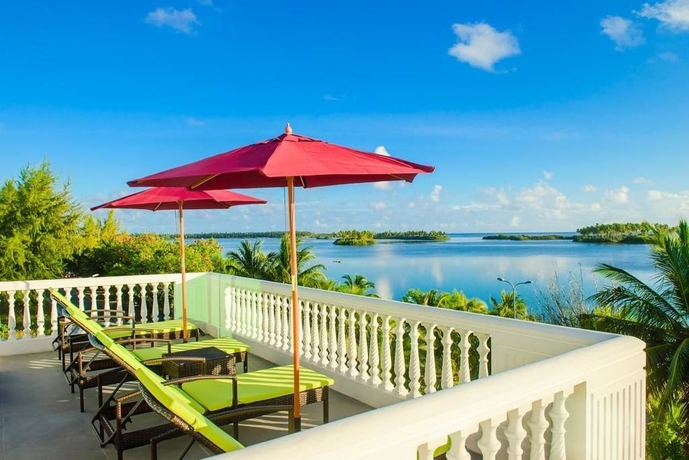 Imagen general del Hotel Pebbles Inn. Foto 2