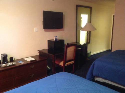 Imagen general del Hotel Pecos Economy Inn. Foto 1