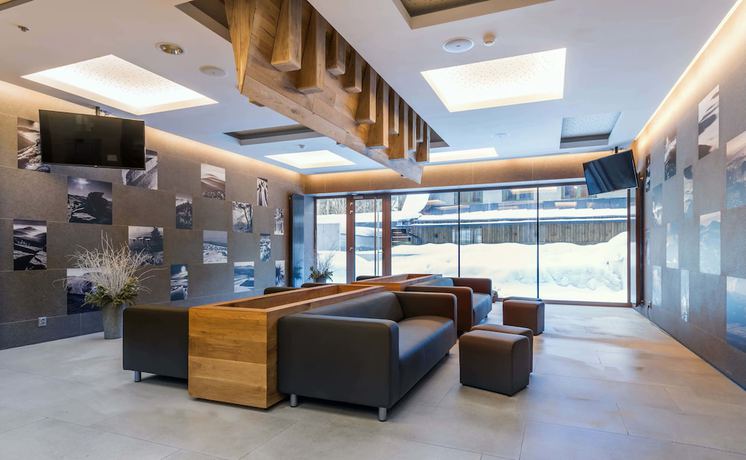 Imagen de los interiores del Hotel Pecr Deep. Foto 19