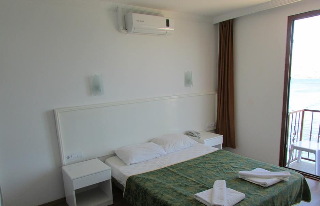 Imagen general del Hotel Peda Akvaryum Beach. Foto 4