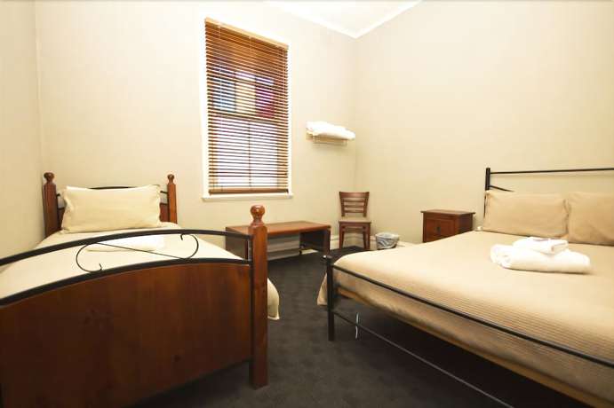 Imagen de la habitación del Hotel Peden's. Foto 14