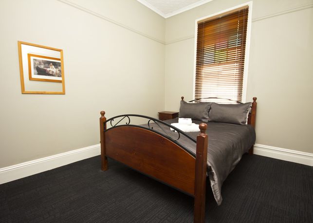 Imagen de la habitación del Hotel Peden's. Foto 17