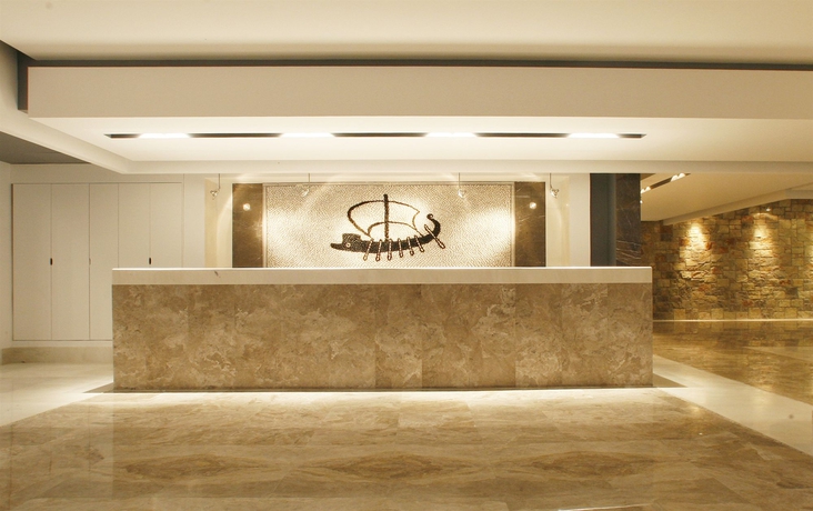 Imagen de los interiores del Hotel Pedi Beach. Foto 14