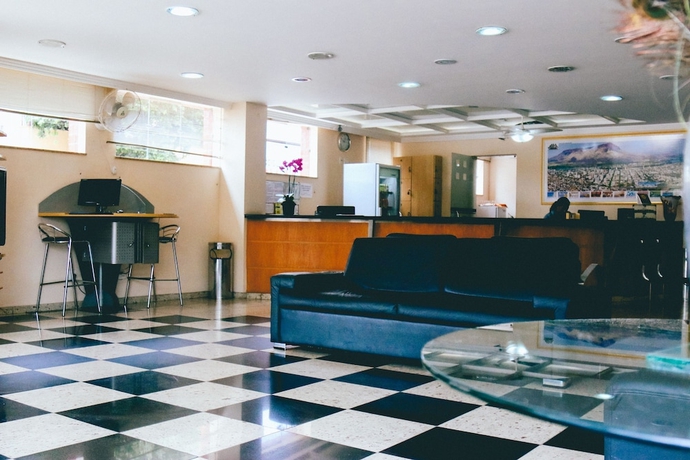 Imagen de los interiores del Hotel Pedra Negra. Foto 17