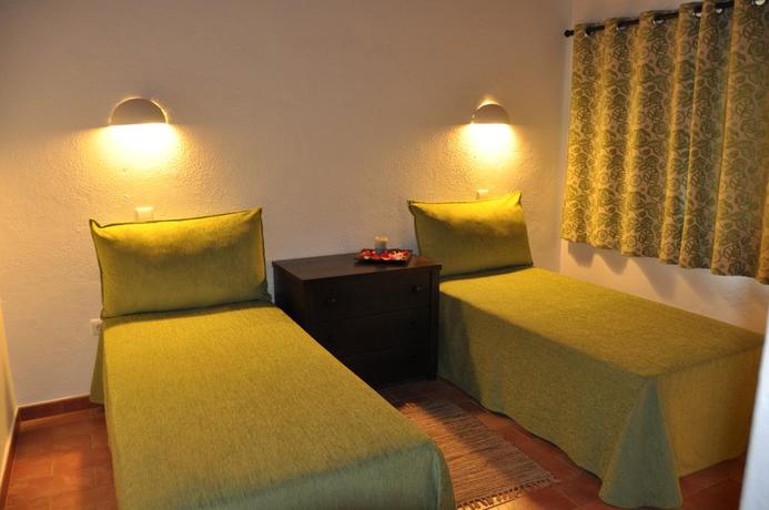 Imagen general del Hotel Pedras Da Rainha. Foto 4