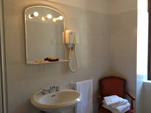 Imagen de la habitación del Hotel Pedretti. Foto 15