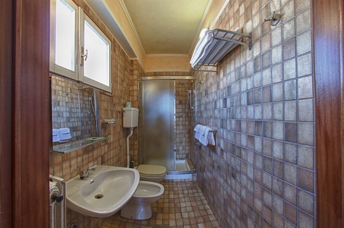 Imagen de la habitación del Hotel Pedrini. Foto 7