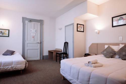 Imagen de la habitación del Hotel Pedussaut. Foto 7