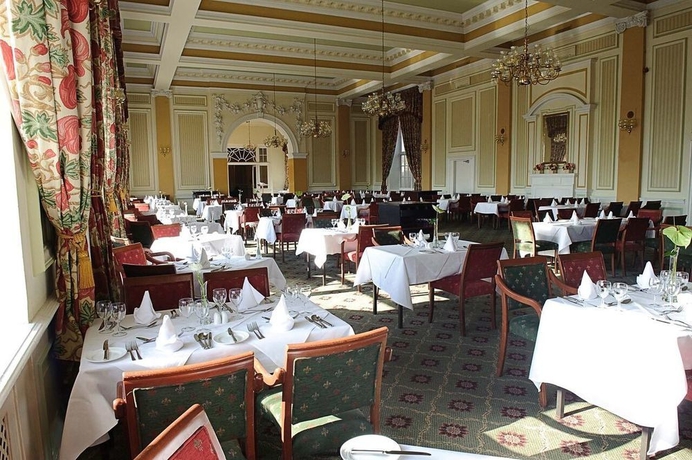 Imagen del bar/restaurante del Hotel Peebles Hydro. Foto 2