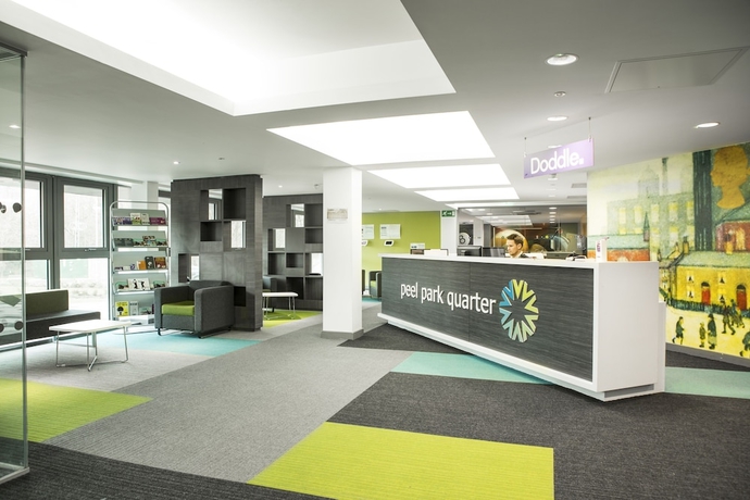 Imagen general del Hotel Peel Park Quarter - Campus Accommodation. Foto 1