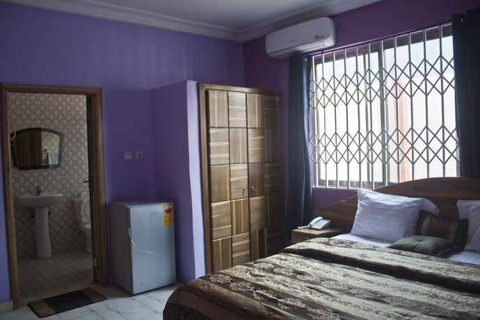 Imagen de la habitación del Hotel Peemarys. Foto 7