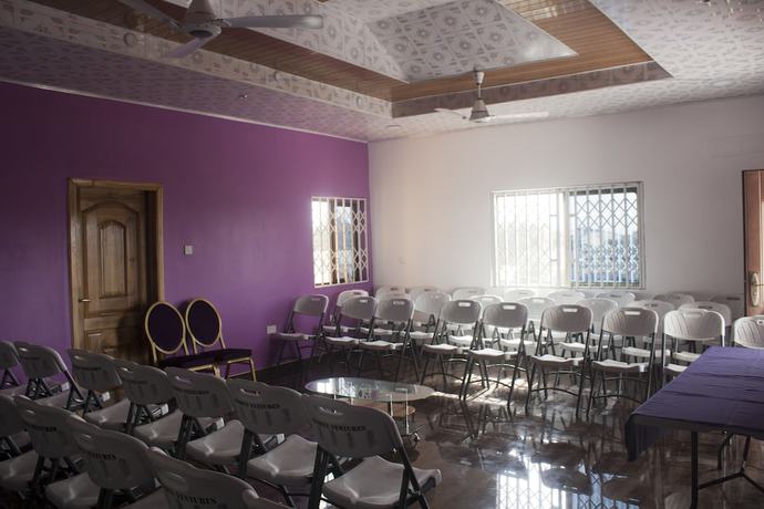 Imagen de los interiores del Hotel Peemarys. Foto 17