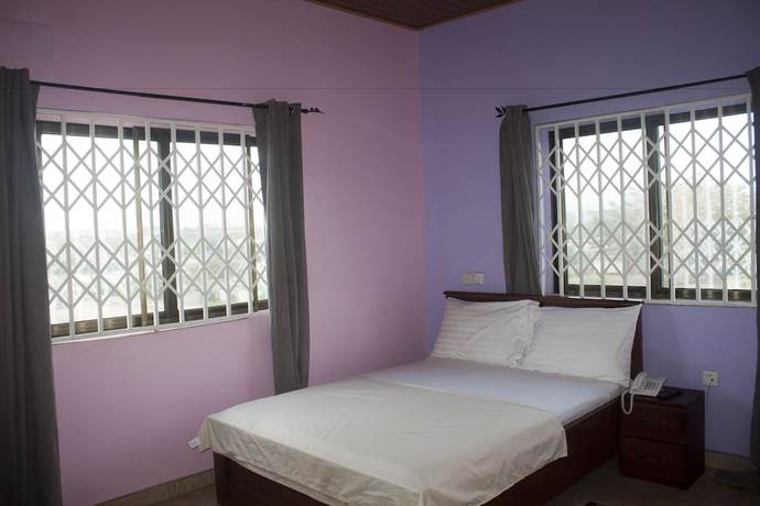 Imagen de la habitación del Hotel Peemarys. Foto 10